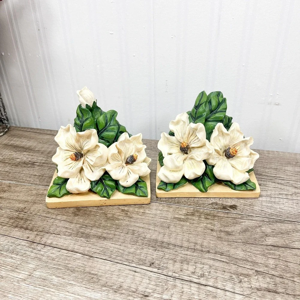 Vintage‎ Magnolia Blossom Bookends: Floral Bookshelf Decor